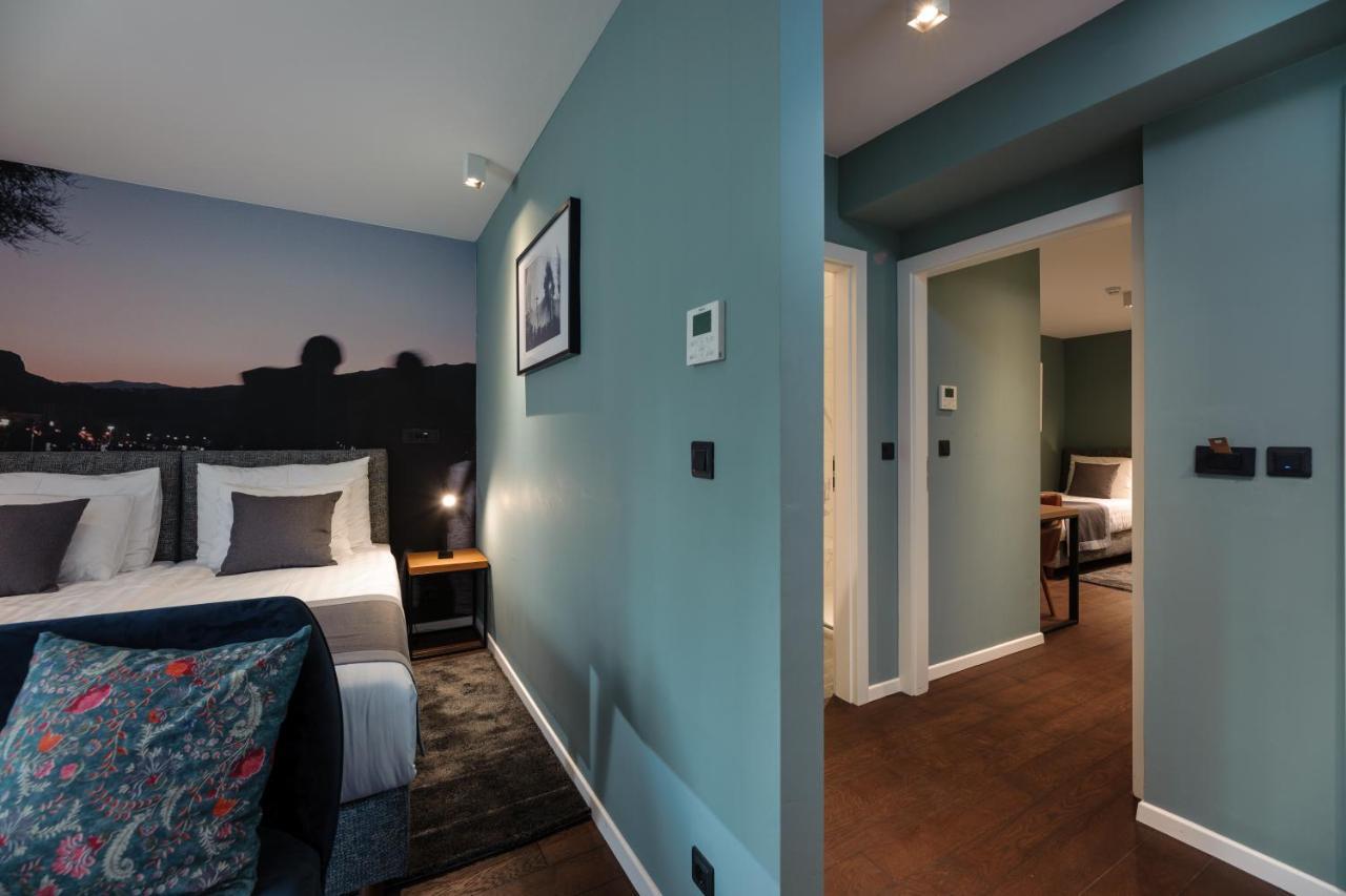 Superior King Suite