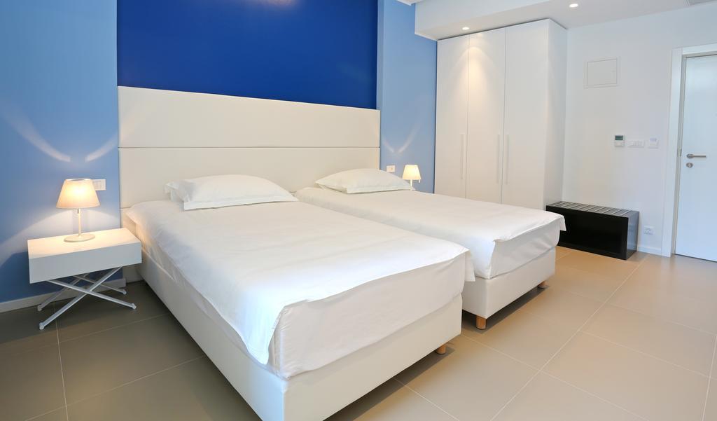 Deluxe Twin Room,825589358:JPEG