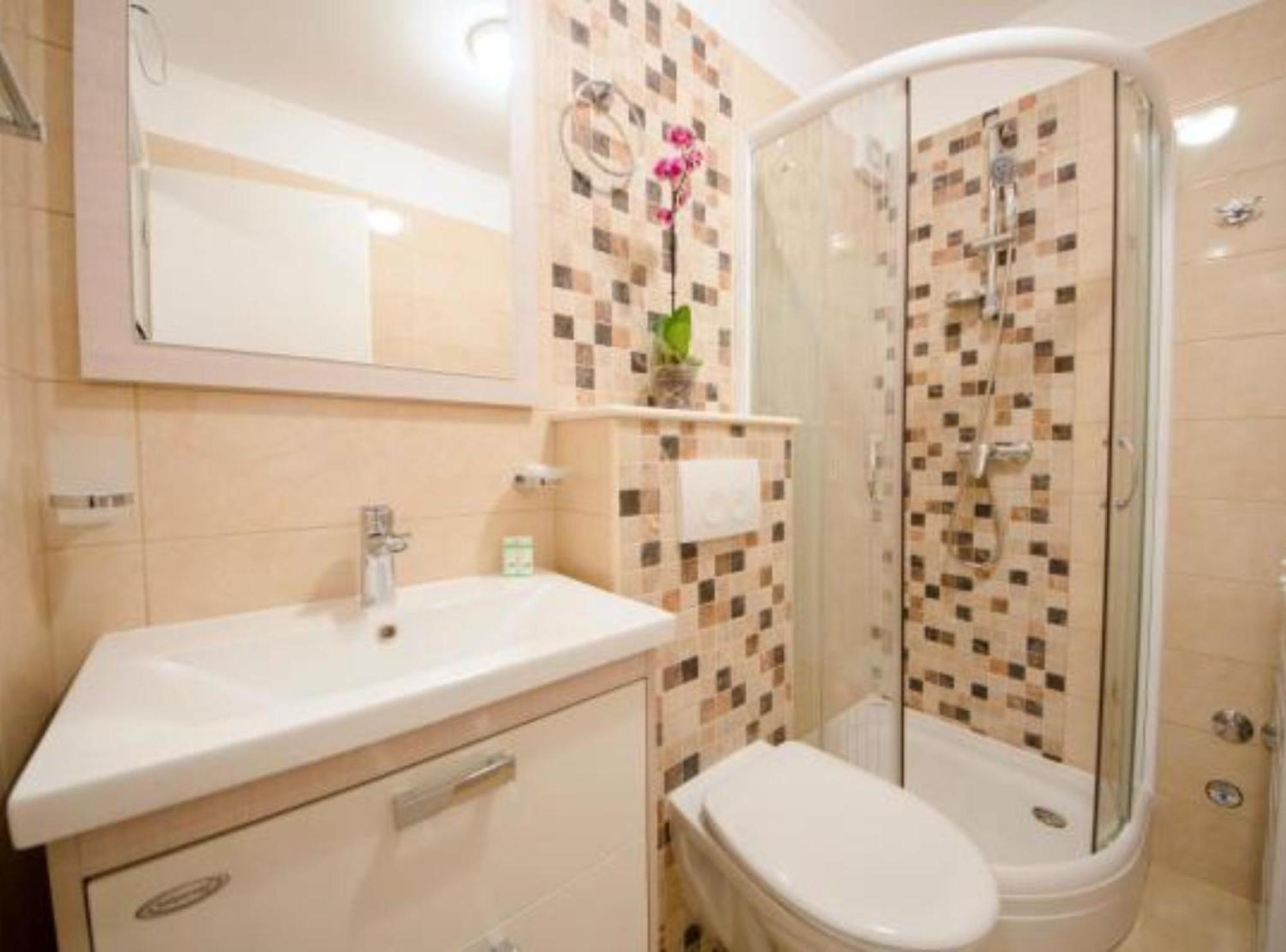 Standard Studio