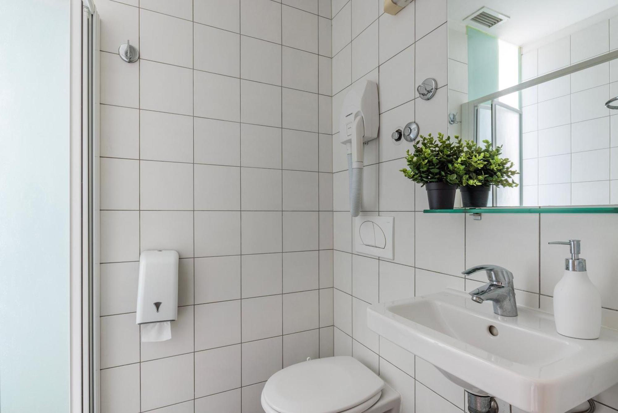 Budget Twin Room