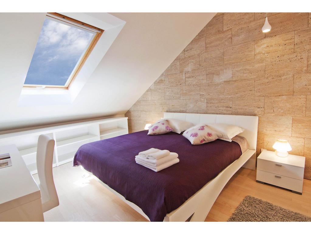 Deluxe Double Room Balcony
