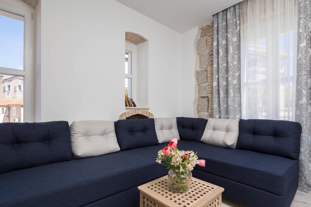Luxury One-Bedroom Suite,401109483:JPEG