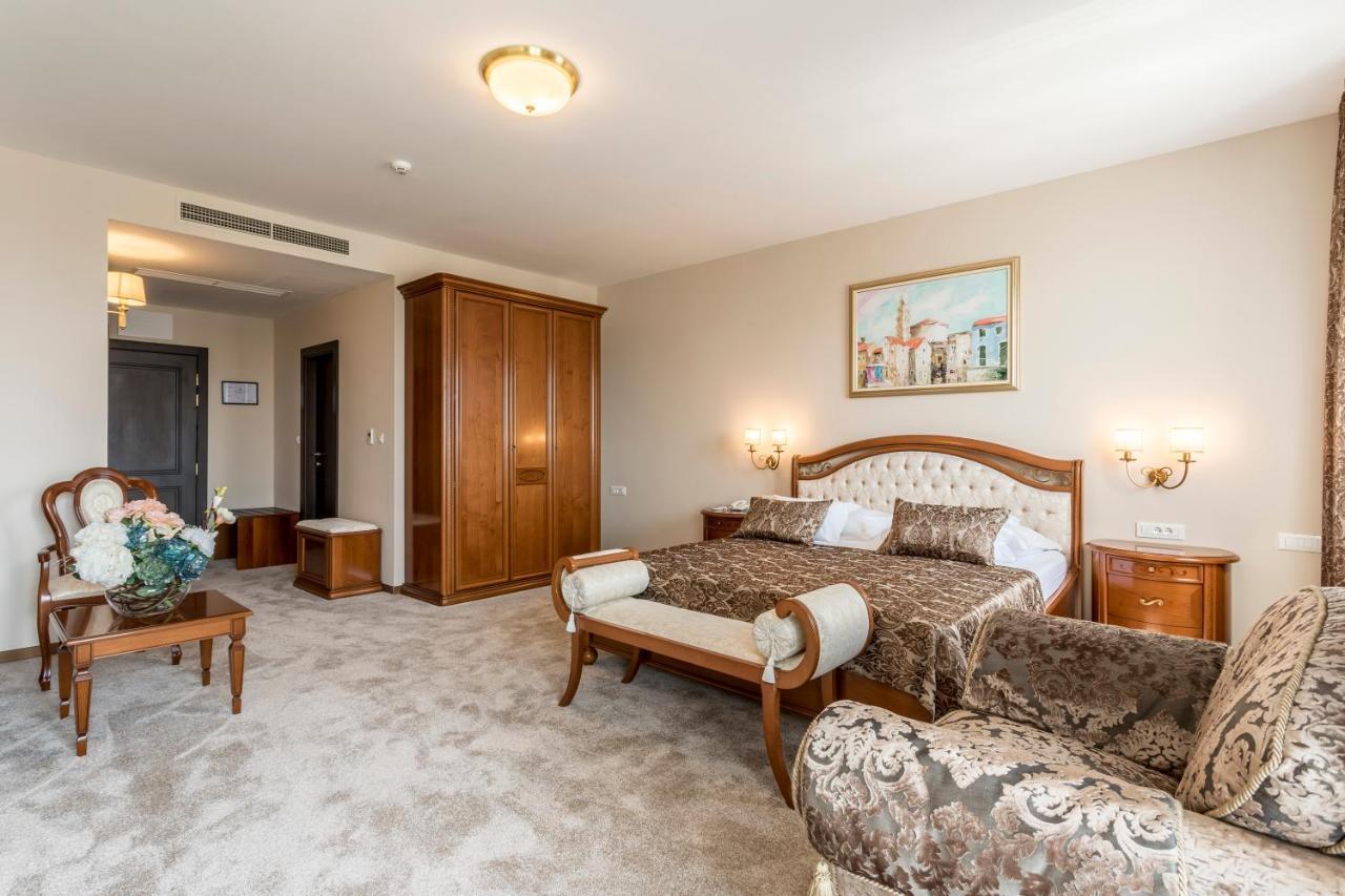 Exclusive Double Room Balcony,974313970:JPEG